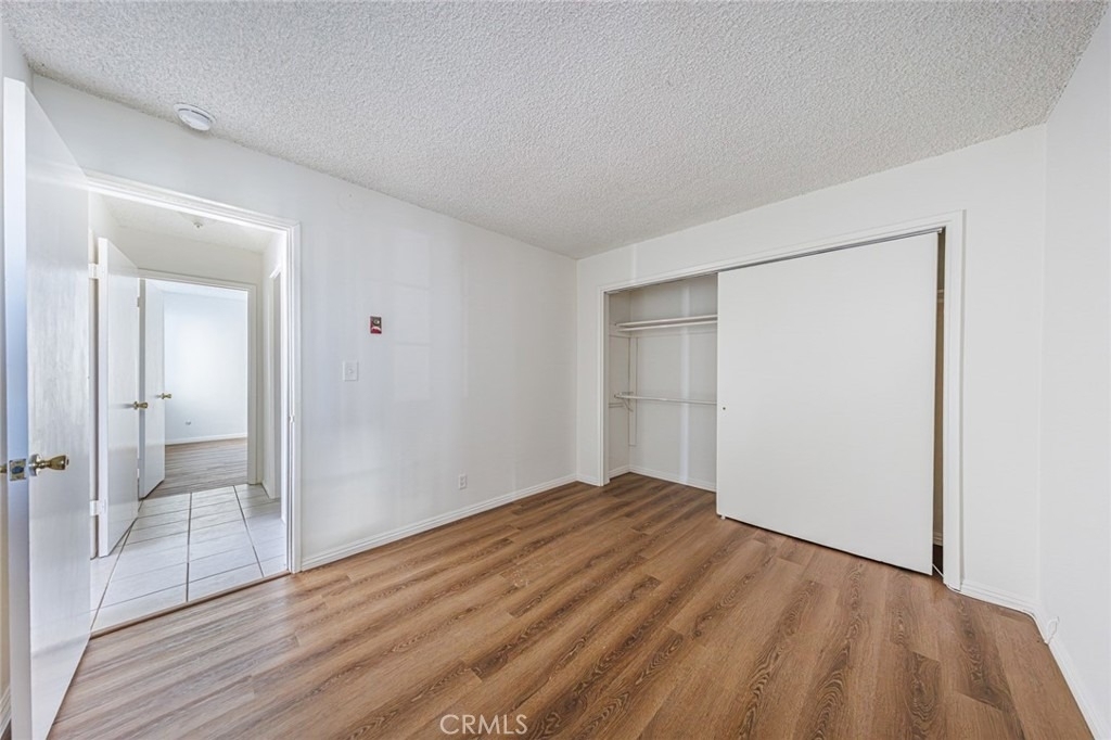 810 E Grand Ave - Photo 21