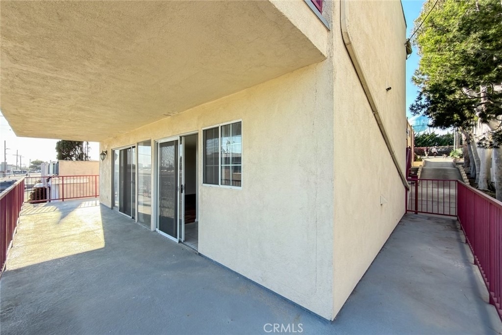 810 E Grand Ave - Photo 28