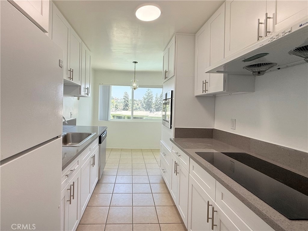 1301 S Atlantic Boulevard - Photo 13