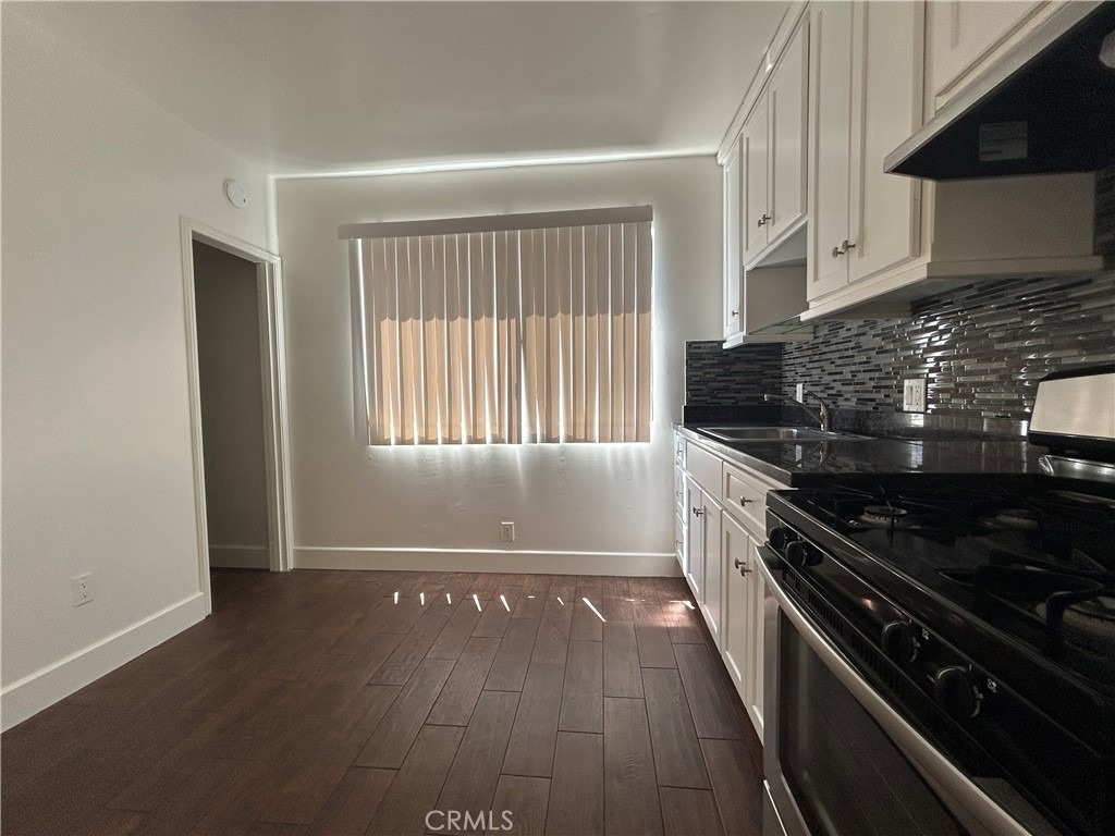 214 E Stocker - Photo 3