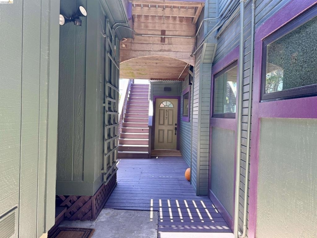 517 Golden Gate Ave - Photo 0