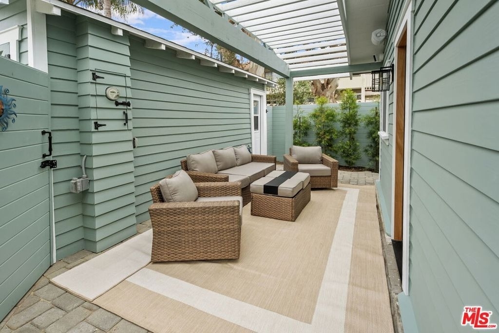 204 S Broadway - Photo 32