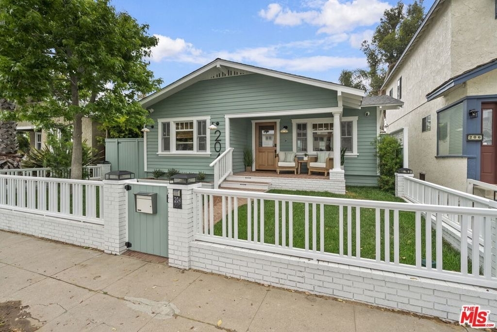 204 S Broadway - Photo 27