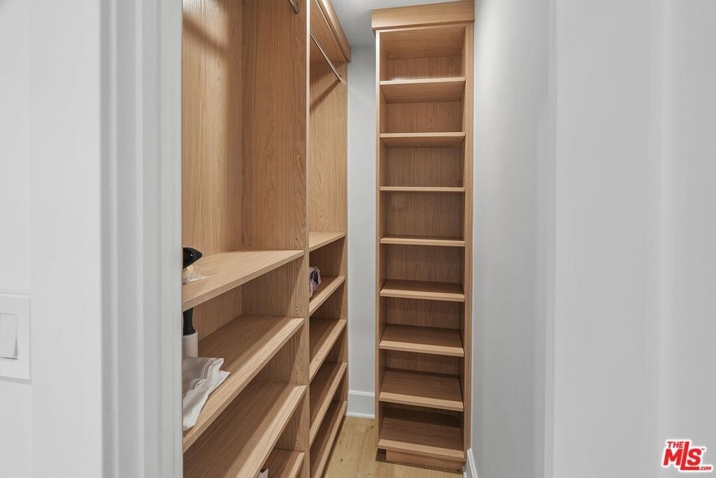 204 S Broadway - Photo 13