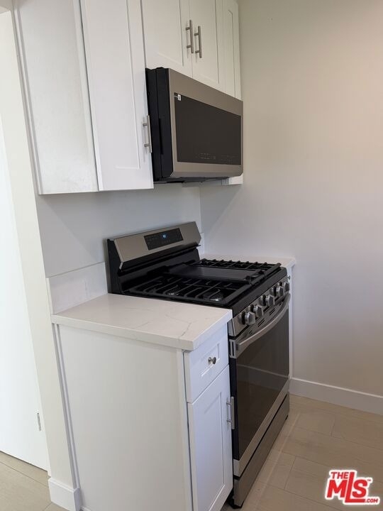 213 S Alexandria Avenue - Photo 9