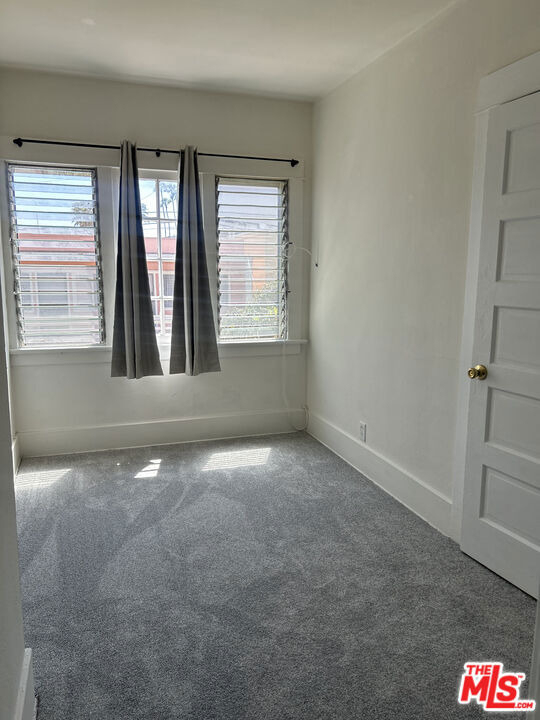 1042 2nd Street - Photo 5