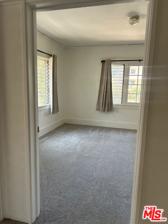 1042 2nd Street - Photo 9
