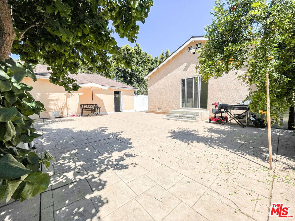 12612 Hatteras Street - Photo 13