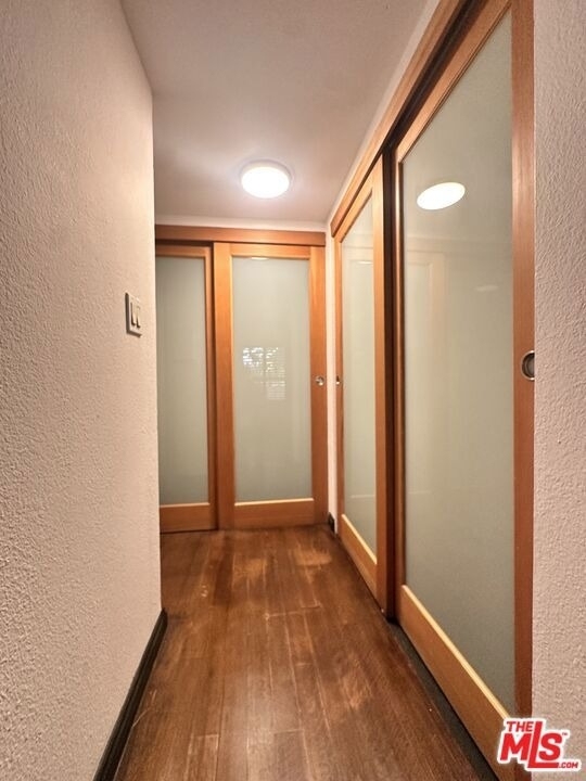1131 Alta Loma Road - Photo 11