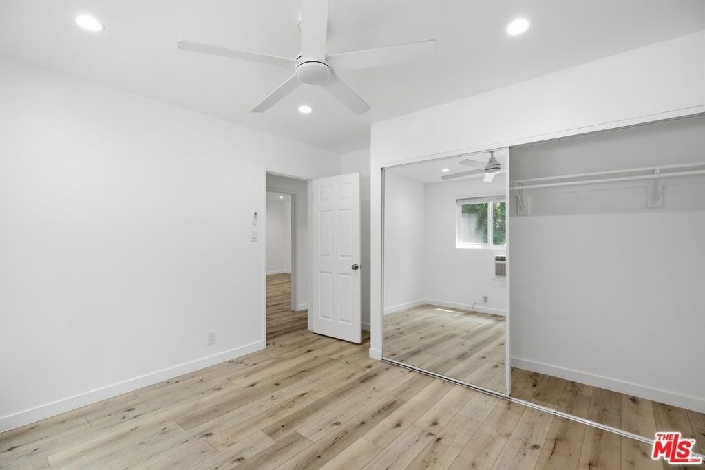 4916 Hazeltine Avenue - Photo 9