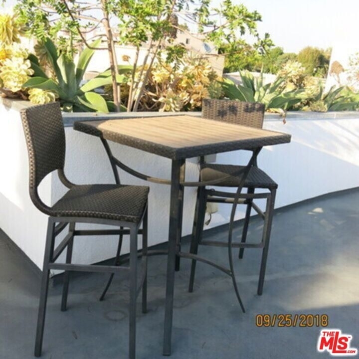 1611 S Beverly Glen - Photo 13