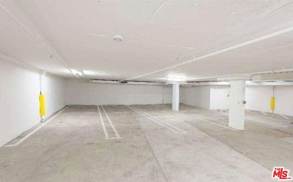 1611 S Beverly Glen - Photo 15