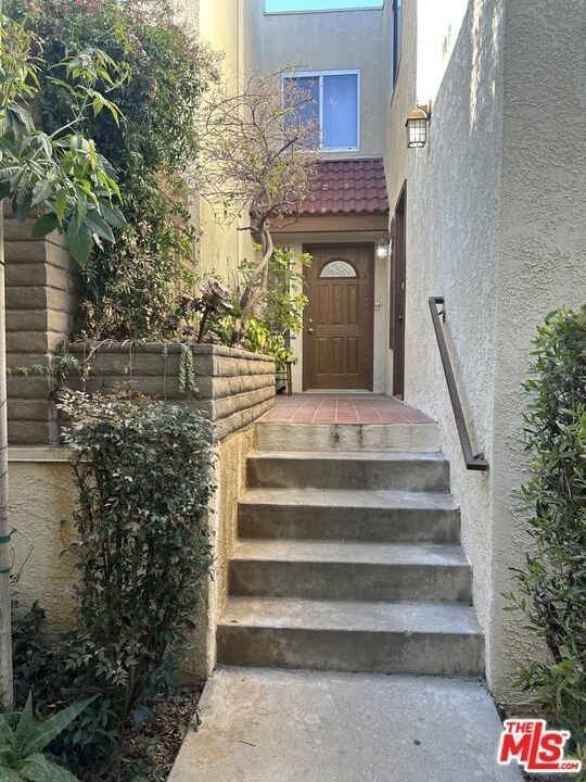 2452 Chelsea Place - Photo 1