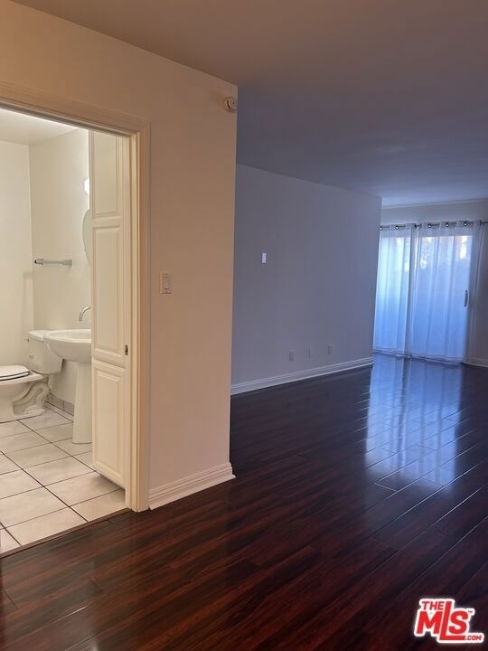 2452 Chelsea Place - Photo 5