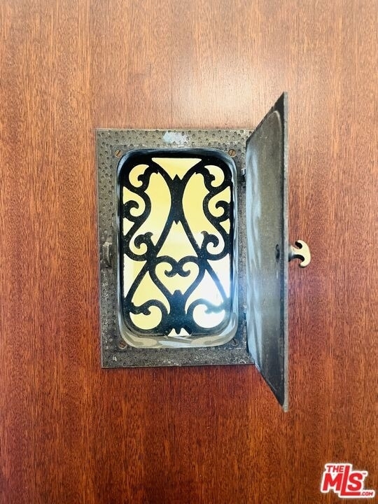 203 N Doheny Drive - Photo 29