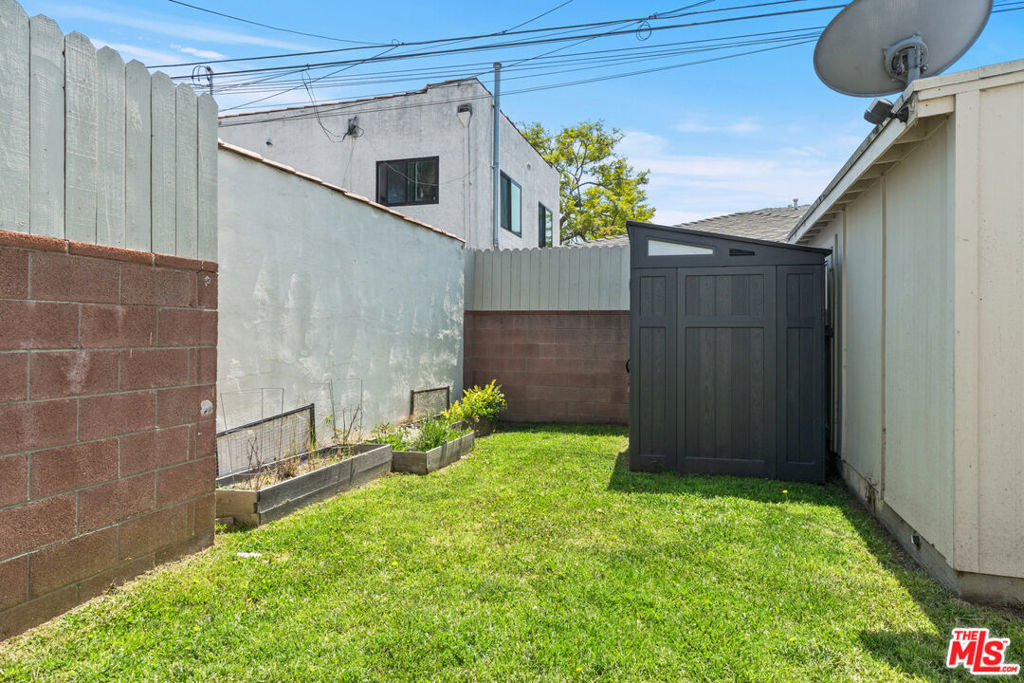 1150 Grant Avenue - Photo 25