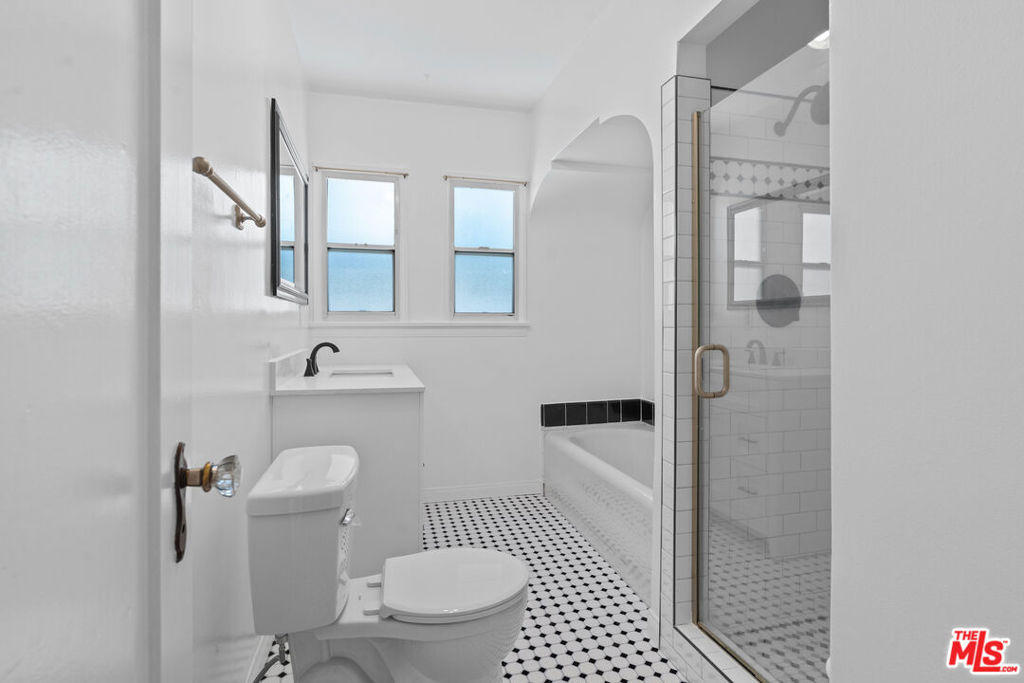 1150 Grant Avenue - Photo 14