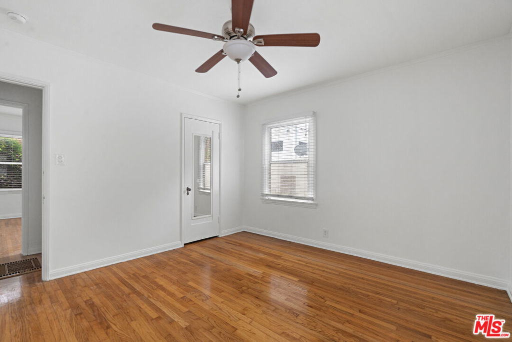1150 Grant Avenue - Photo 13
