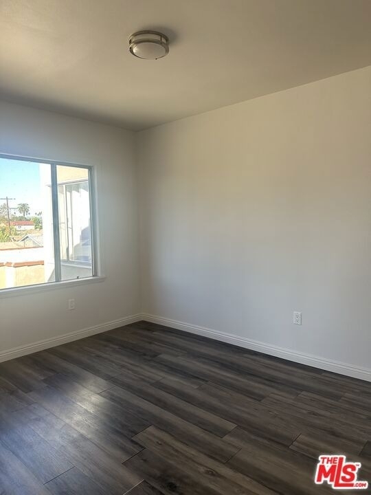 1613 Exposition Boulevard - Photo 1