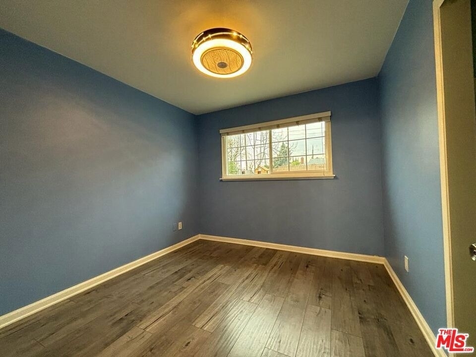 13047 Macneil Street - Photo 11