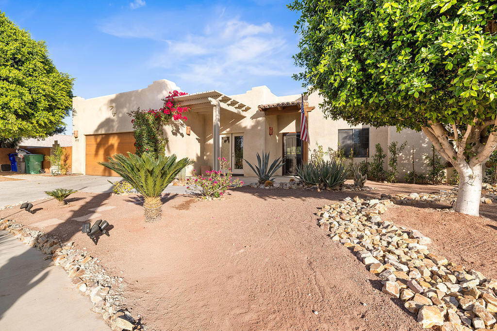30932 Osceola Place - Photo 1