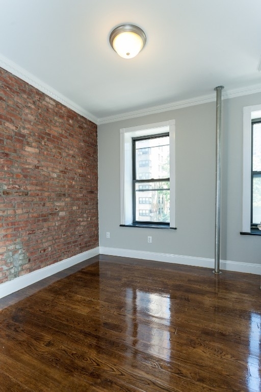 East 106th Street - Photo 2