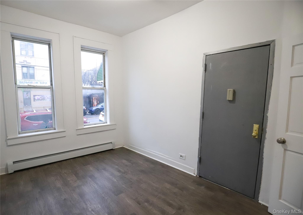 72-08 Forest Avenue - Photo 1