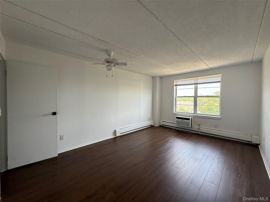 35 Park Avenue - Photo 10