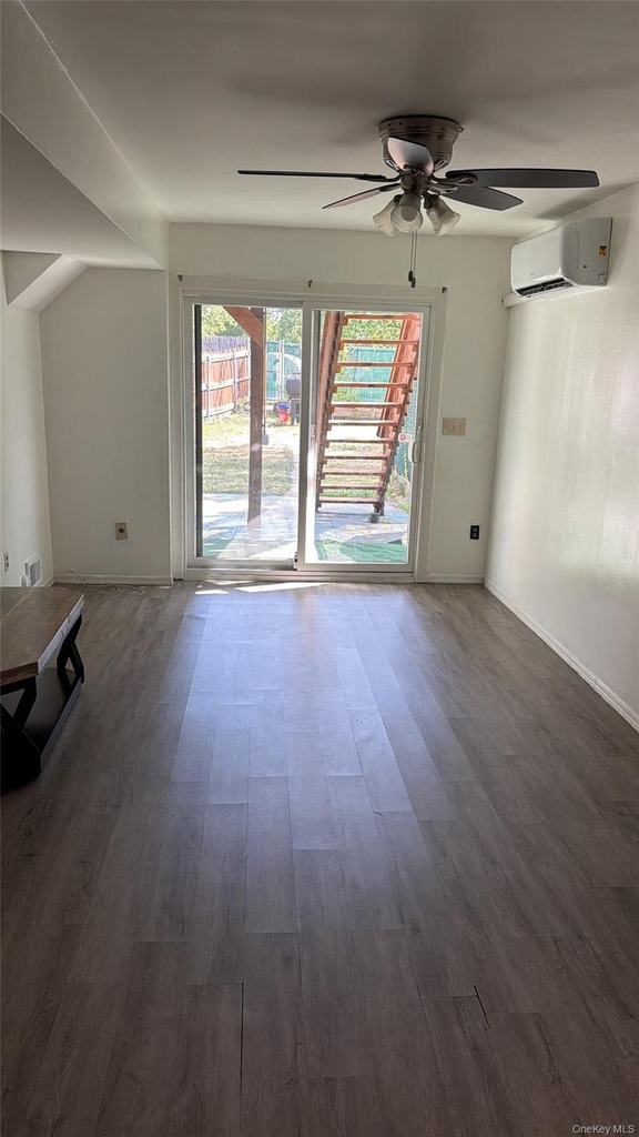 172 Jules Drive - Photo 2