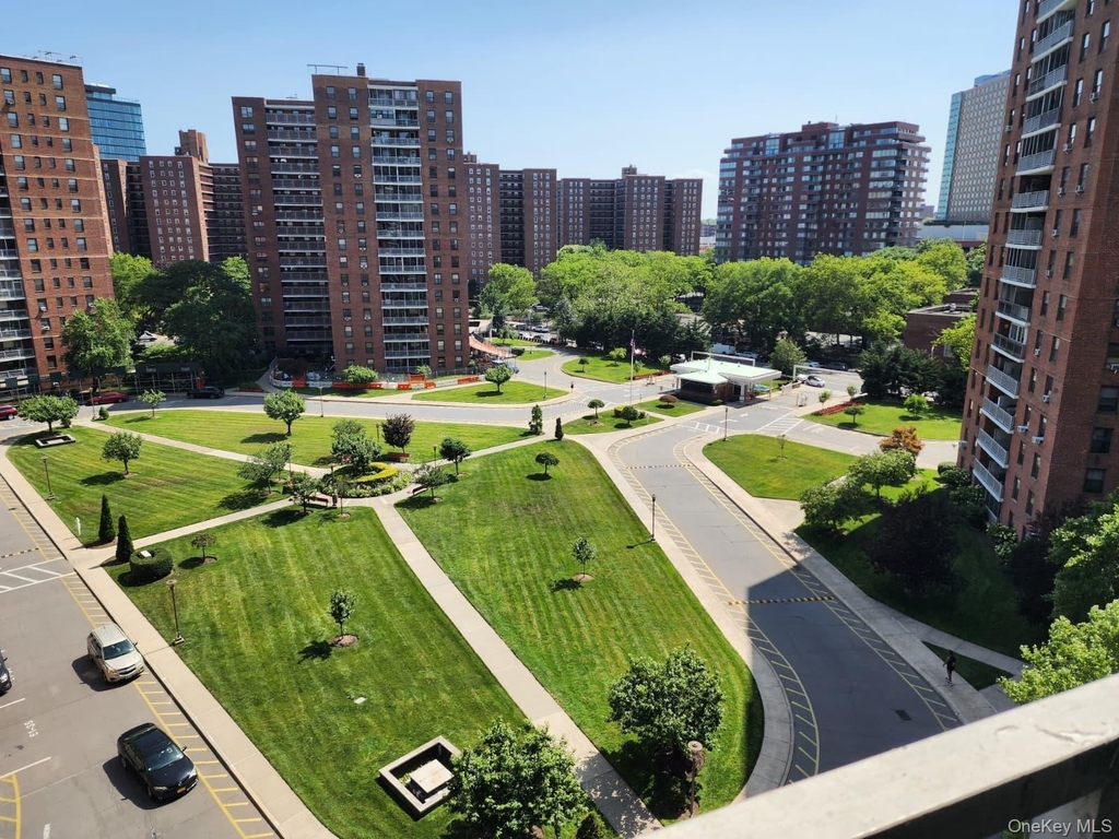 61-25 98th Street - Photo 4