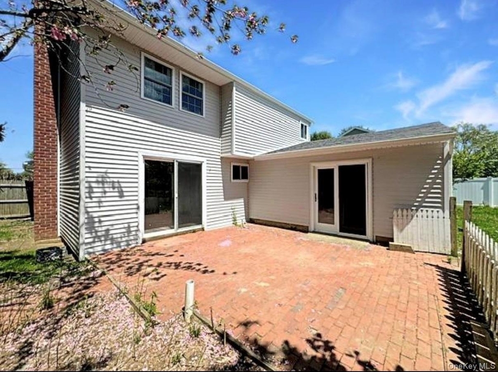 342 Versa Place - Photo 13