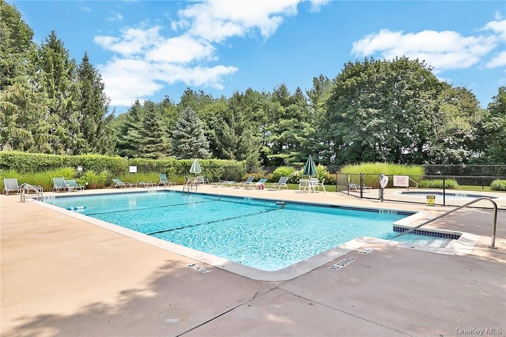 7 Hopkins Lane - Photo 21