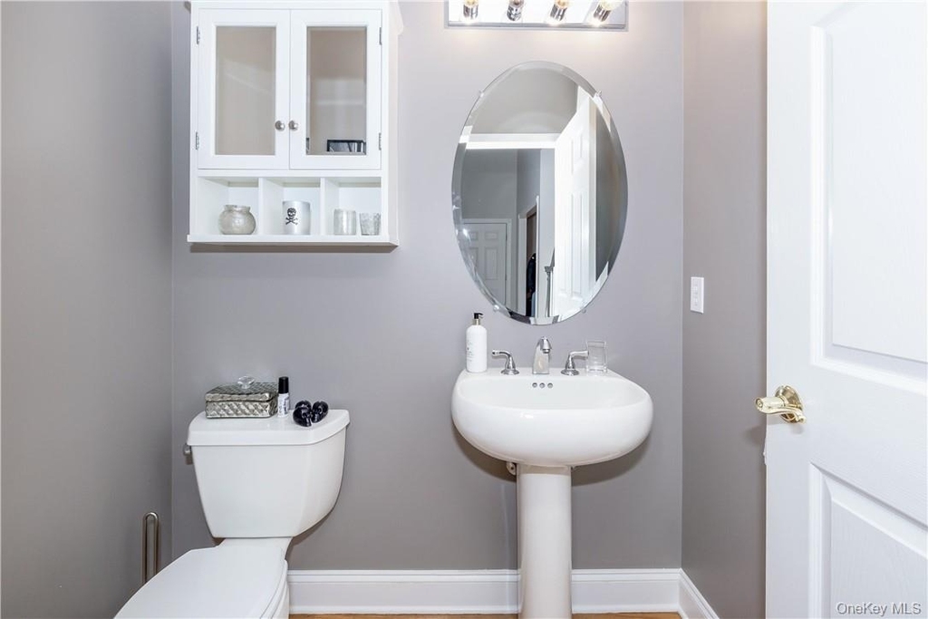 7 Hopkins Lane - Photo 10