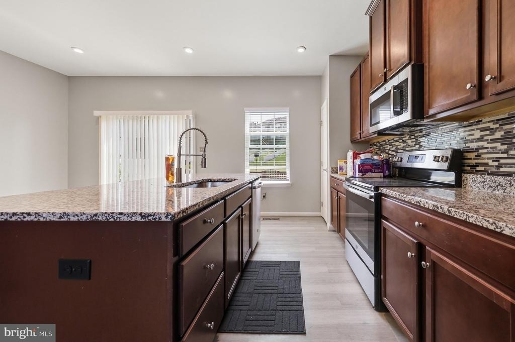 174 Ontario Drive - Photo 35