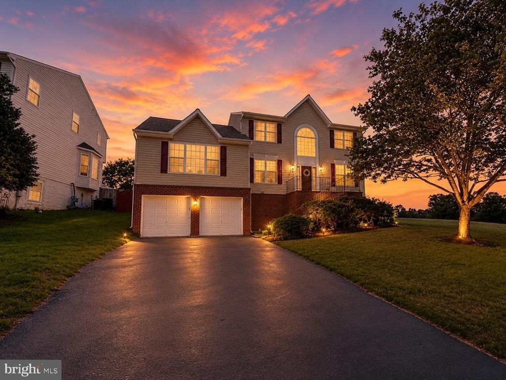 19 Masters Drive - Photo 0