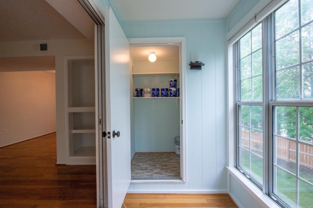 120 Fort Evans Road Se - Photo 11