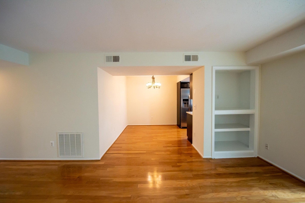 120 Fort Evans Road Se - Photo 5