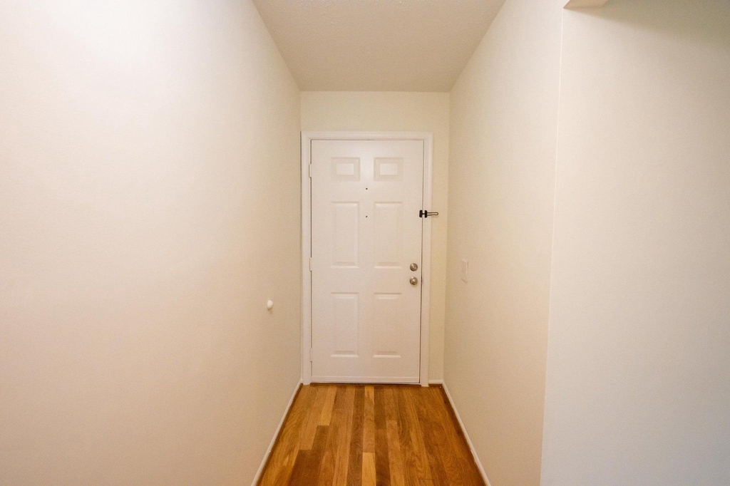 120 Fort Evans Road Se - Photo 2