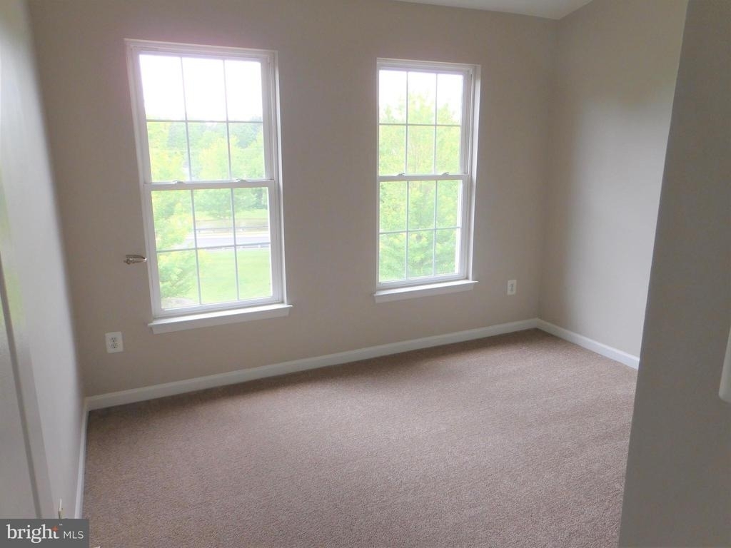 907 Serenity Grove Terrace - Photo 10