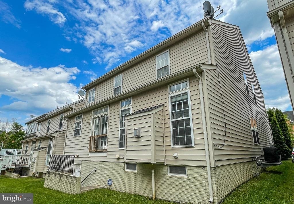 9910 East Hill Drive - Photo 16