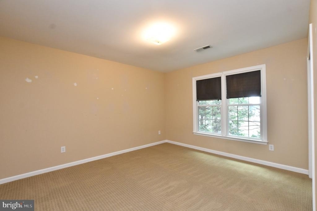350 Copperfield Lane - Photo 7