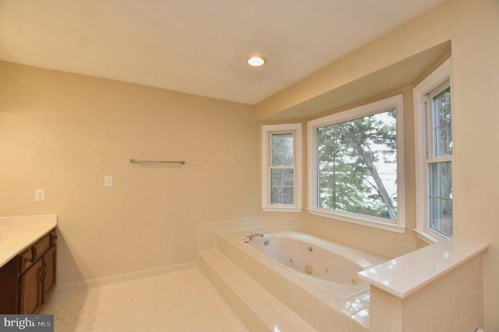350 Copperfield Lane - Photo 6