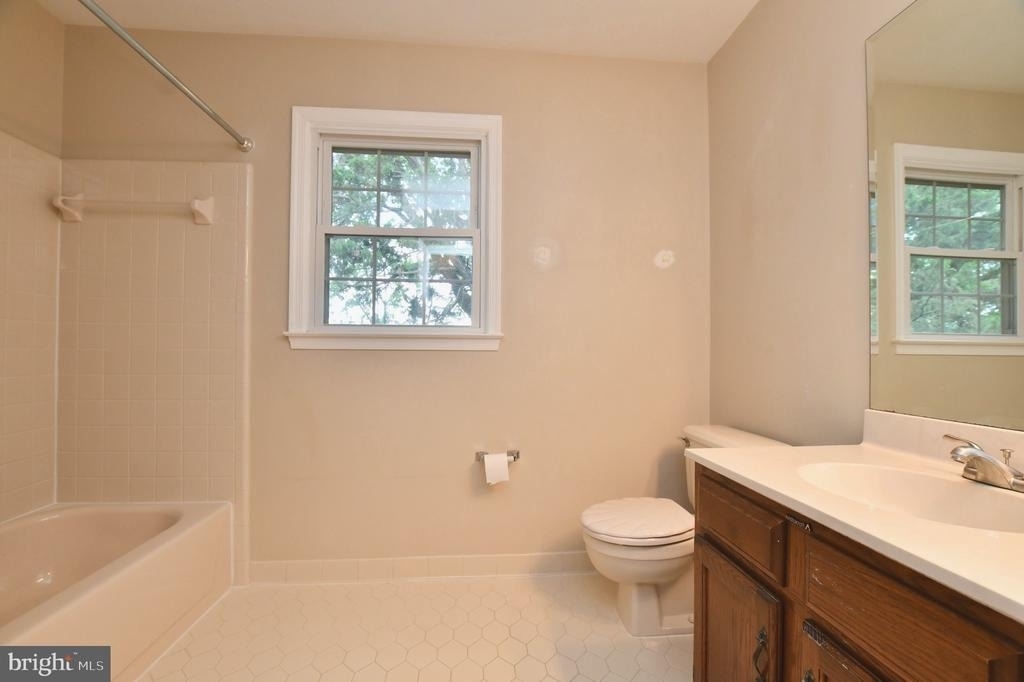 350 Copperfield Lane - Photo 10