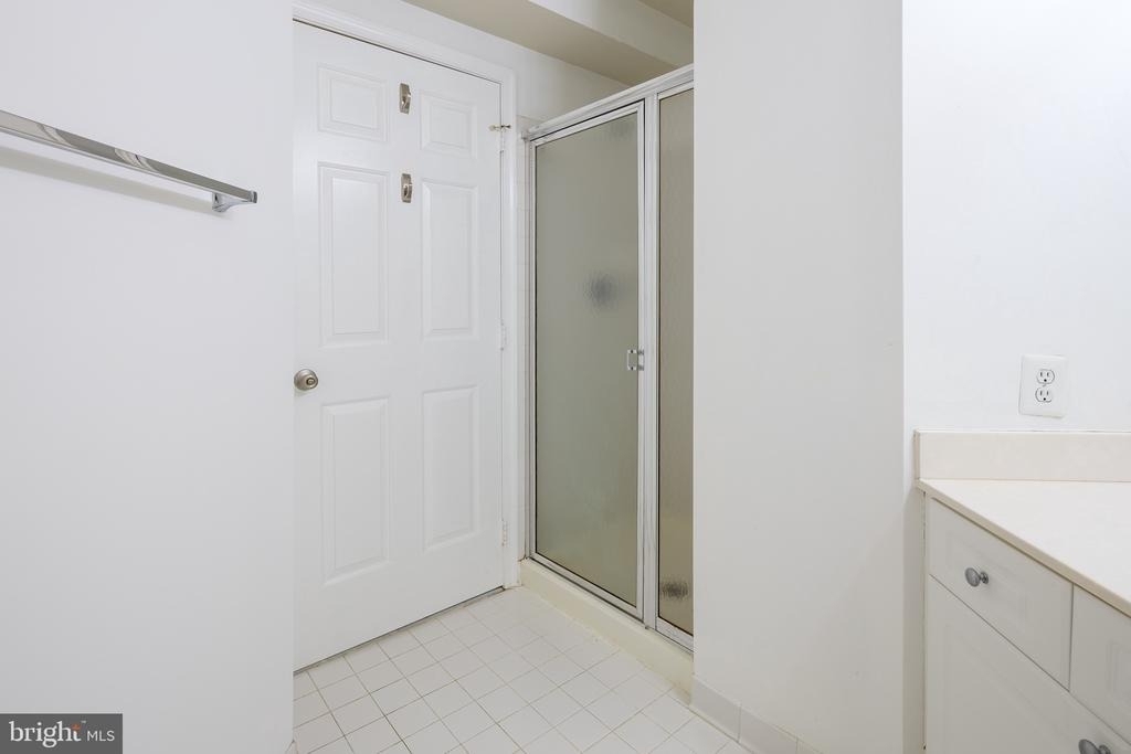 5958 Founders Hill Drive - Photo 20
