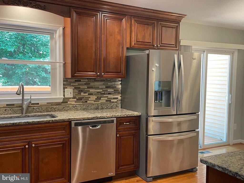 6223 Rathlin Drive - Photo 8