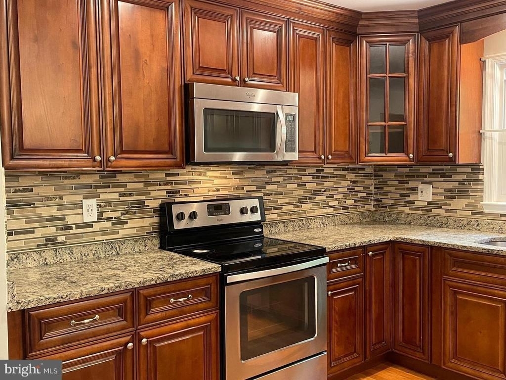 6223 Rathlin Drive - Photo 6