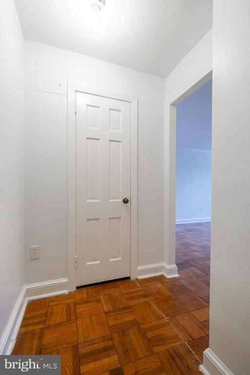 1718 W Abingdon Drive - Photo 16