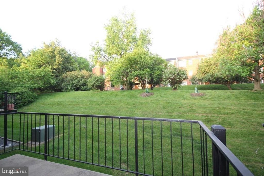 2832 Wakefield Street S - Photo 20
