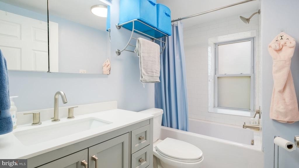 602 Clymer Street - Photo 11