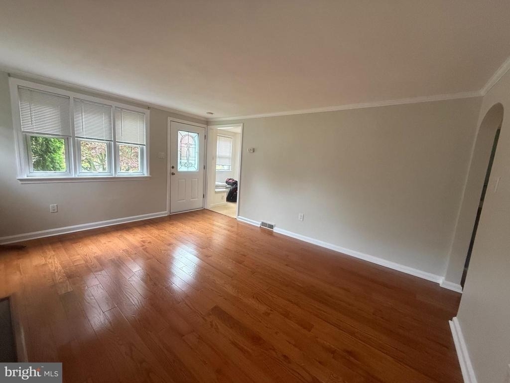 48 Barren Road - Photo 3